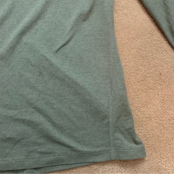 The North Face Flashdry heathered olive green athletic hiking shirt - Picture 2 of 9